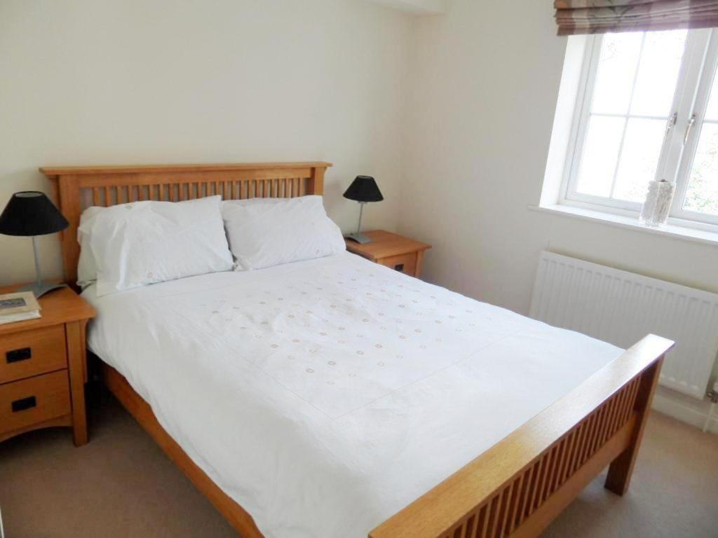Basingstoke Apartments - Westlands House, City Centre, Home-From-Home Bagian luar foto